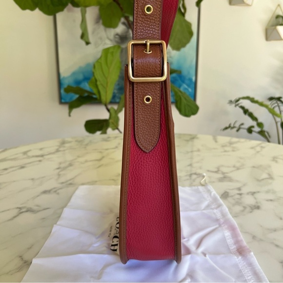 NWOT Coach 1941 Emery Crossbody Colorblock Red Apple Glovetanned Leather 688 - Picture 6 of 16